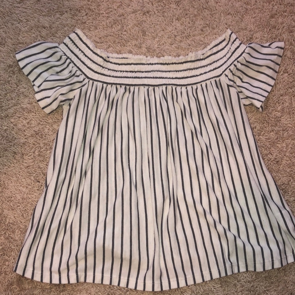 American eagle off the shoulder top!